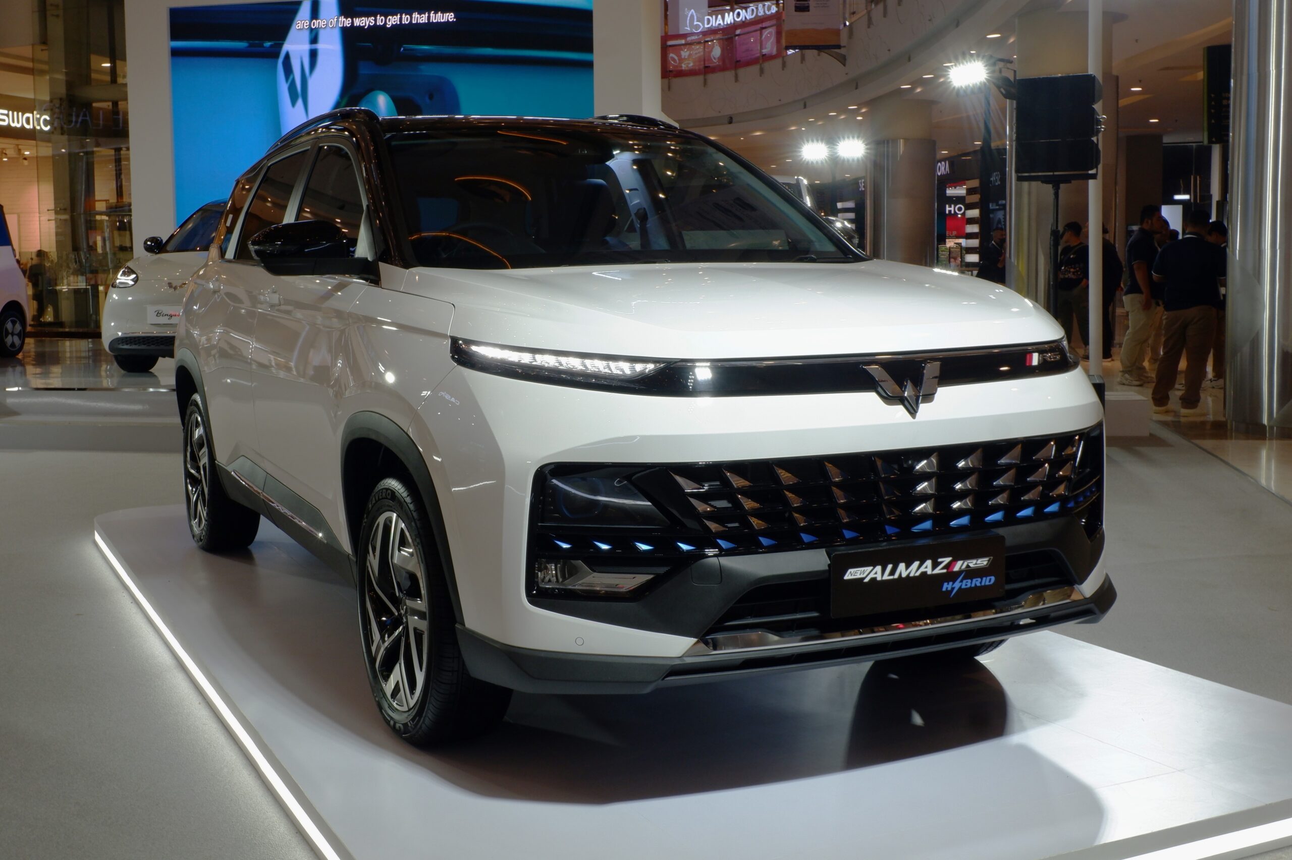 Wuling Raih Dua Penghargaan di Jawa Pos 7 Most Popular Brand Of The Year 2024