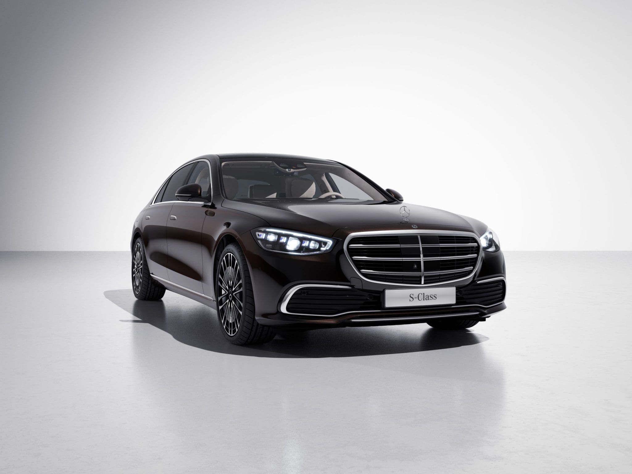 Spesifikasi Mercedes-Benz S450, Kendaraan Khusus Tamu Pelantikan Prabowo-Gibran