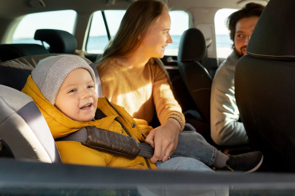 8 Tips Mudik Aman Membawa Bayi, Biar Nggak Tantrum dan Tetap Aman di Perjalanan