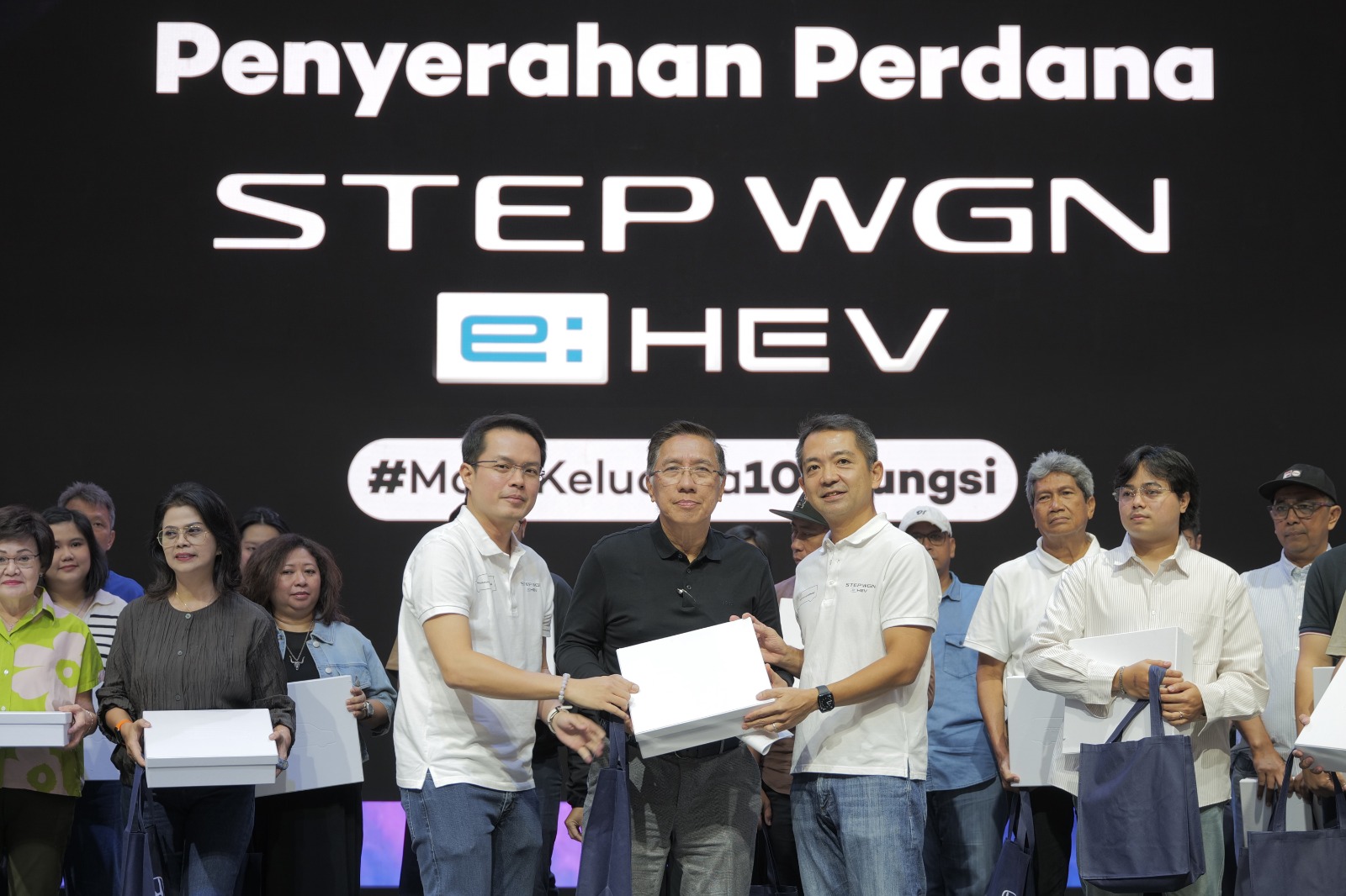 Enggak Disangka-sangka, Honda STEP WGN e:HEV Sudah Laku 200 Unit Selama GIIAS 2025!