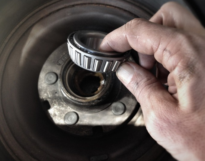 bearing roda mobil oblak