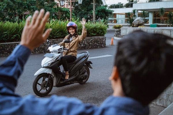 Enggak Pake Jinjit, Ini 3 Motor Matic yang Cocok Buat Orang Berpostur Pendek